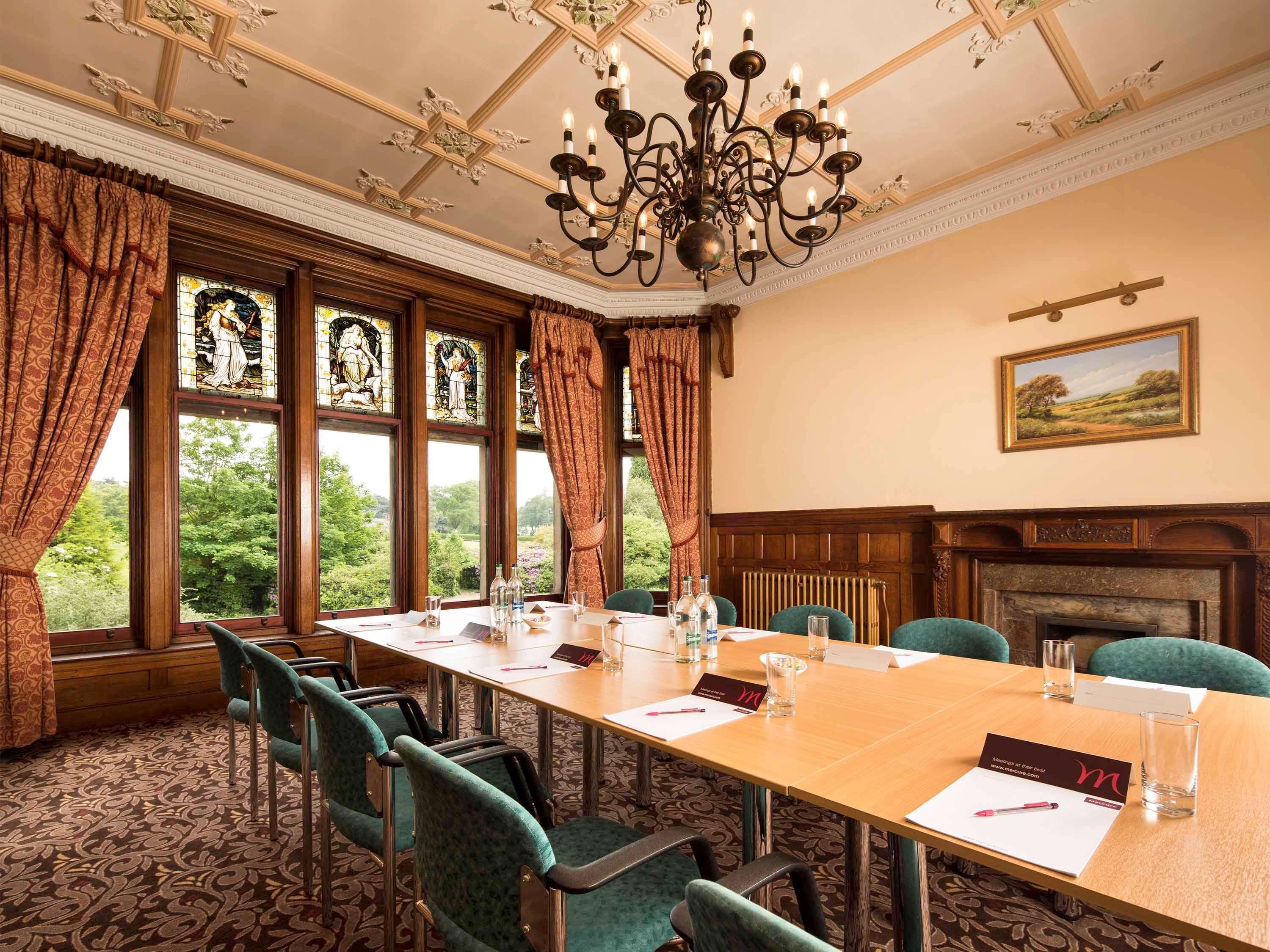 Mercure Burton Upon Trent, Newton Park Exterior foto